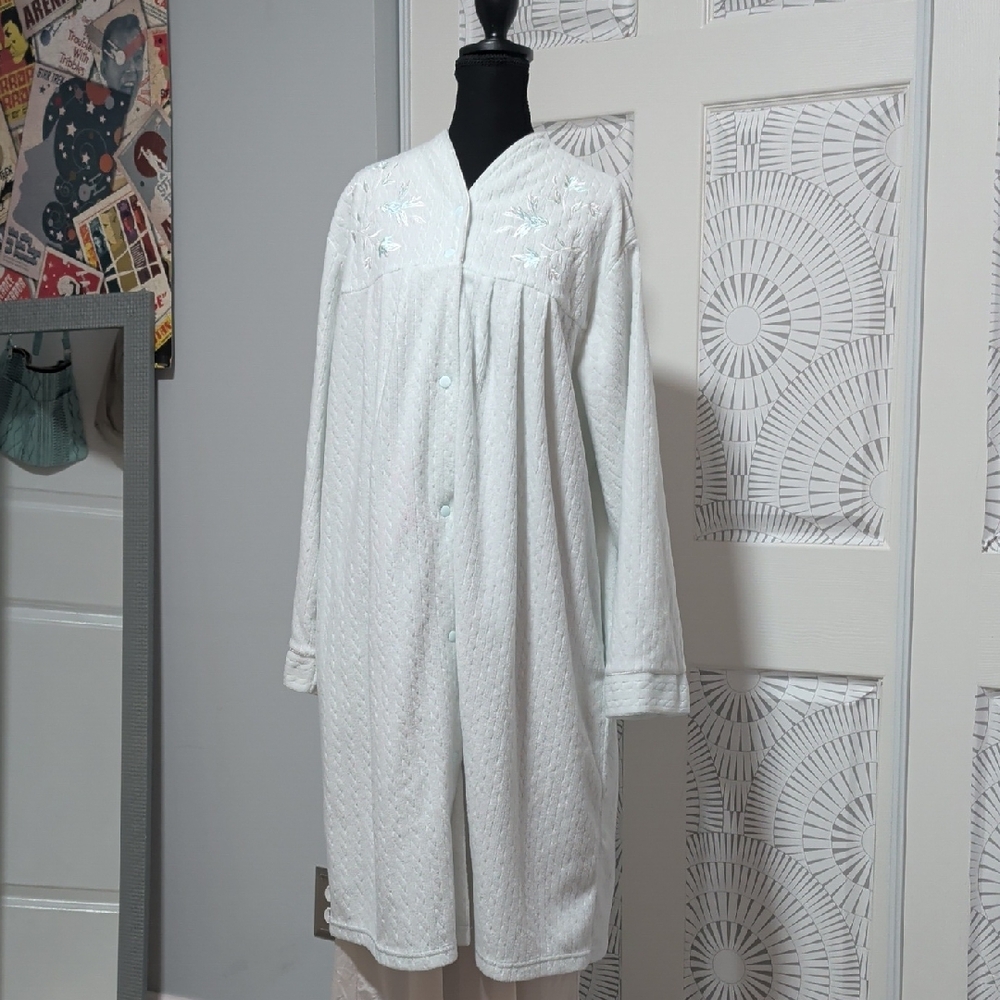 Vintage 80s Fleece Robe By Miss Elaine